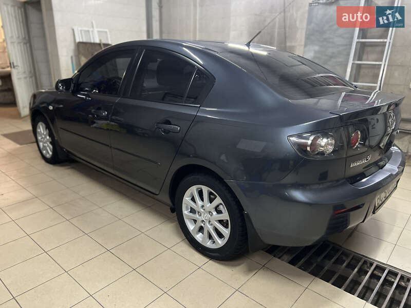 Седан Mazda 3 2008 в Львові
