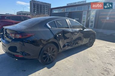 Седан Mazda 3 2024 в Львове