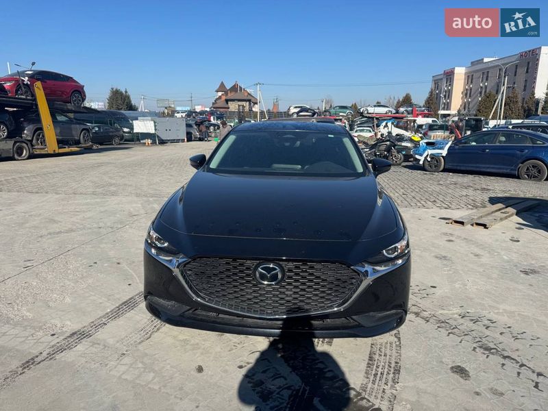 Седан Mazda 3 2024 в Львове