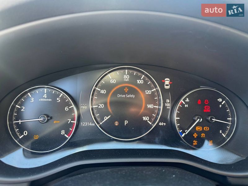 Седан Mazda 3 2024 в Львове