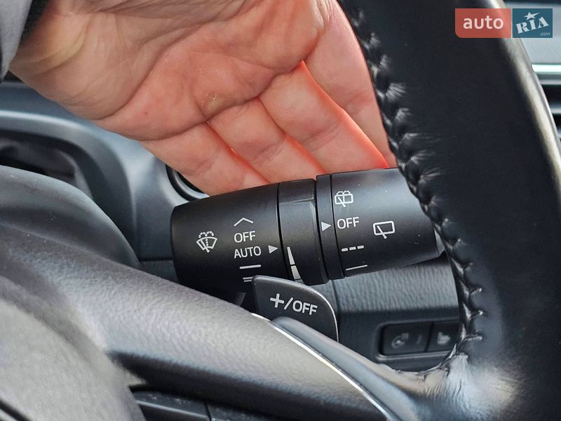 Хетчбек Mazda 3 2017 в Києві фото 18 Хетчбек Mazda 3 2017 в Києві