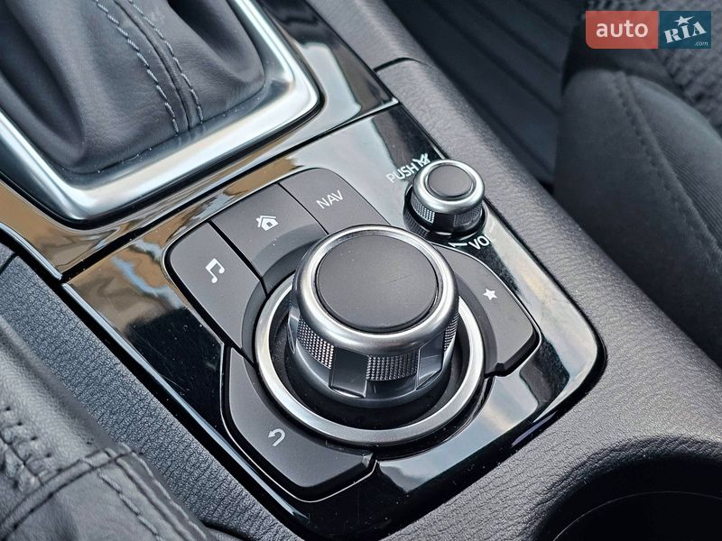 Хетчбек Mazda 3 2017 в Києві фото 30 Хетчбек Mazda 3 2017 в Києві