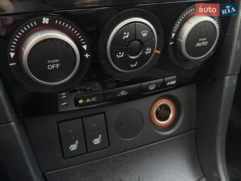 Седан Mazda 3 2008 в Киеве