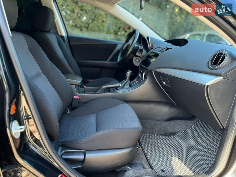 Седан Mazda 3 2010 в Белой Церкви