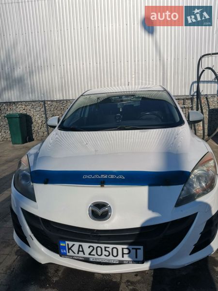 Хэтчбек Mazda 3 2010 в Киеве