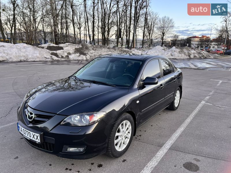 Седан Mazda 3 2008 в Киеве
