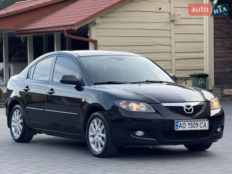 Седан Mazda 3 2008 в Міжгір'ї