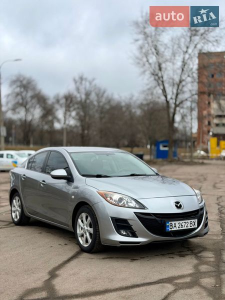 Седан Mazda 3 2010 в Кропивницькому