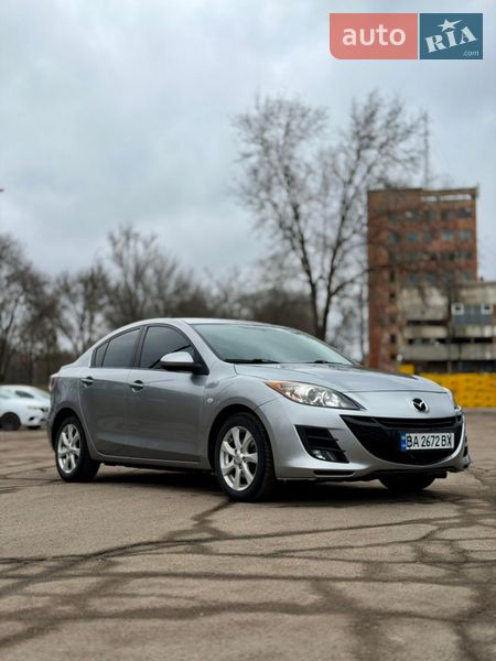 Седан Mazda 3 2010 в Кропивницькому