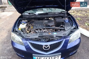 Седан Mazda 3 2006 в Кривому Розі