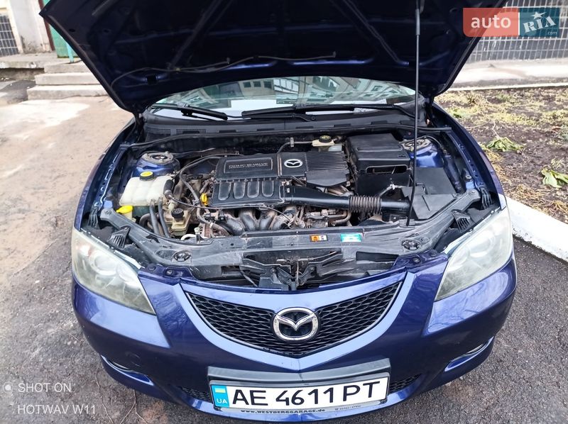 Седан Mazda 3 2006 в Кривом Роге