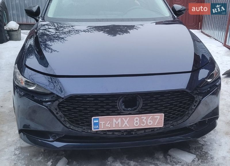 Седан Mazda 3 2023 в Харькове