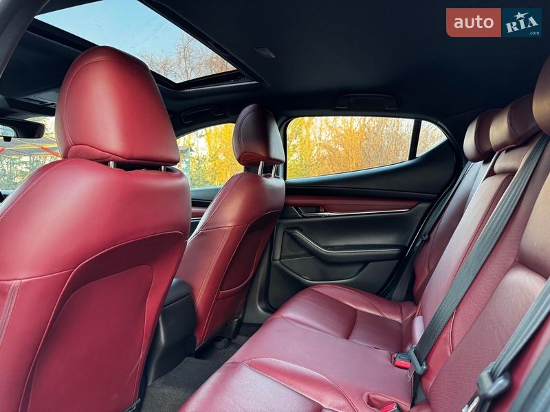 Хетчбек Mazda 3 2021 в Києві