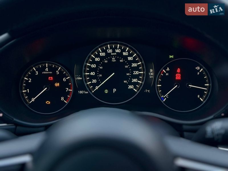 Хетчбек Mazda 3 2024 в Дніпрі