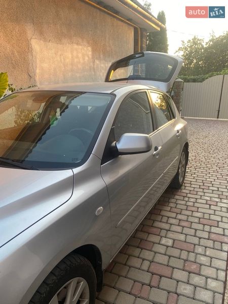 Хэтчбек Mazda 3 2007 в Ужгороде фото 2 Хэтчбек Mazda 3 2007 в Ужгороде