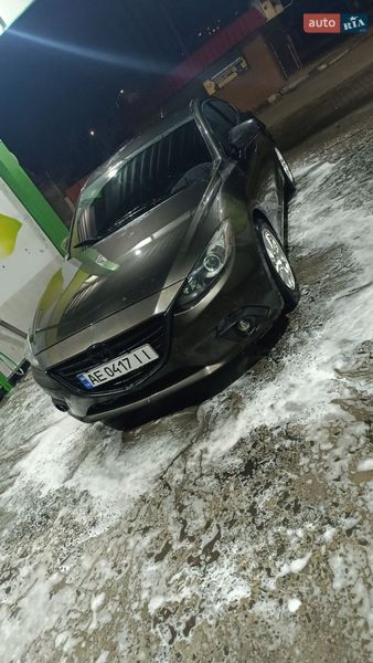 Хэтчбек Mazda 3 2013 в Днепре