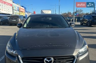 Хэтчбек Mazda 3 2017 в Днепре