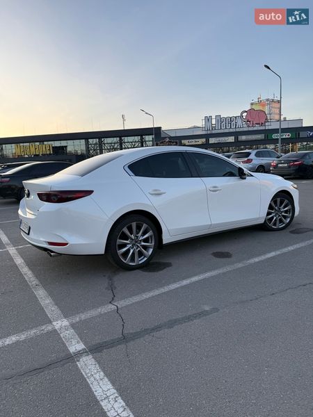 Седан Mazda 3 2021 в Киеве фото 12 Седан Mazda 3 2021 в Киеве