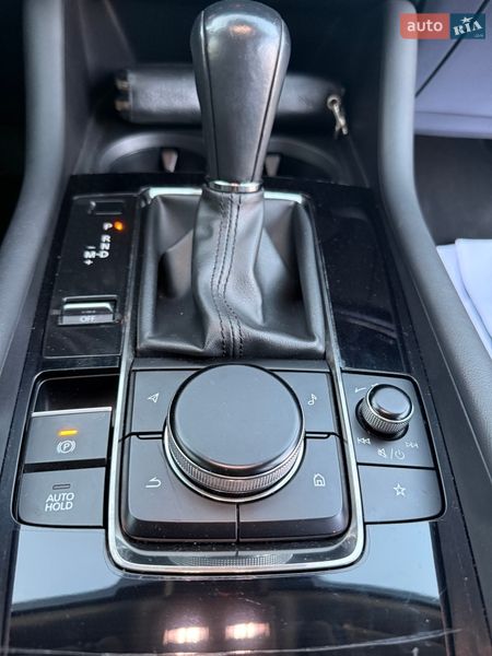 Седан Mazda 3 2021 в Киеве фото 22 Седан Mazda 3 2021 в Киеве
