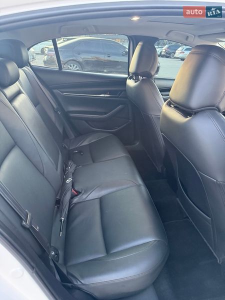 Седан Mazda 3 2021 в Киеве фото 23 Седан Mazda 3 2021 в Киеве