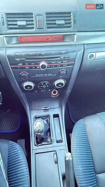 Седан Mazda 3 2006 в Харкові