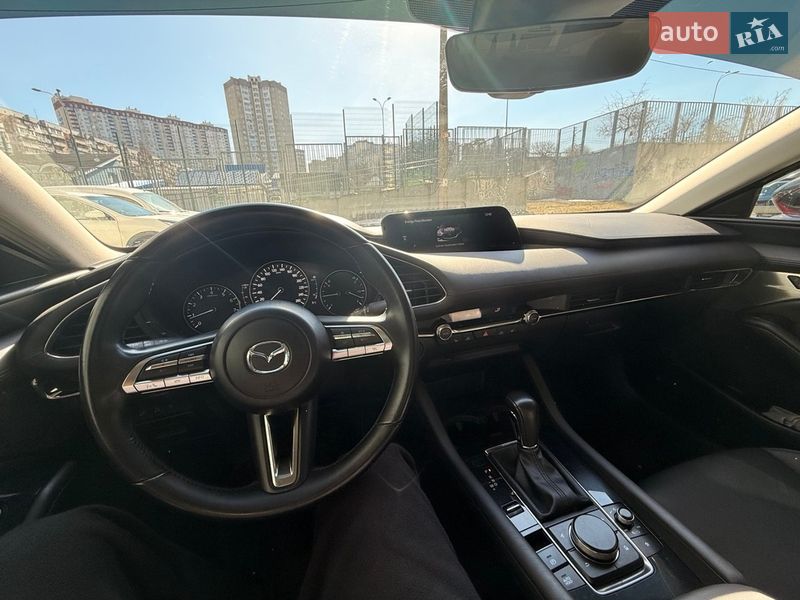 Седан Mazda 3 2019 в Києві