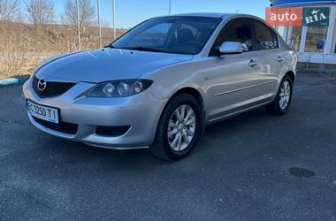 Седан Mazda 3 2005 в Городку