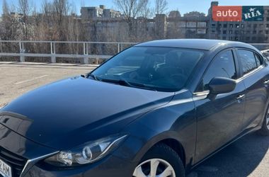 Седан Mazda 3 2014 в Киеве
