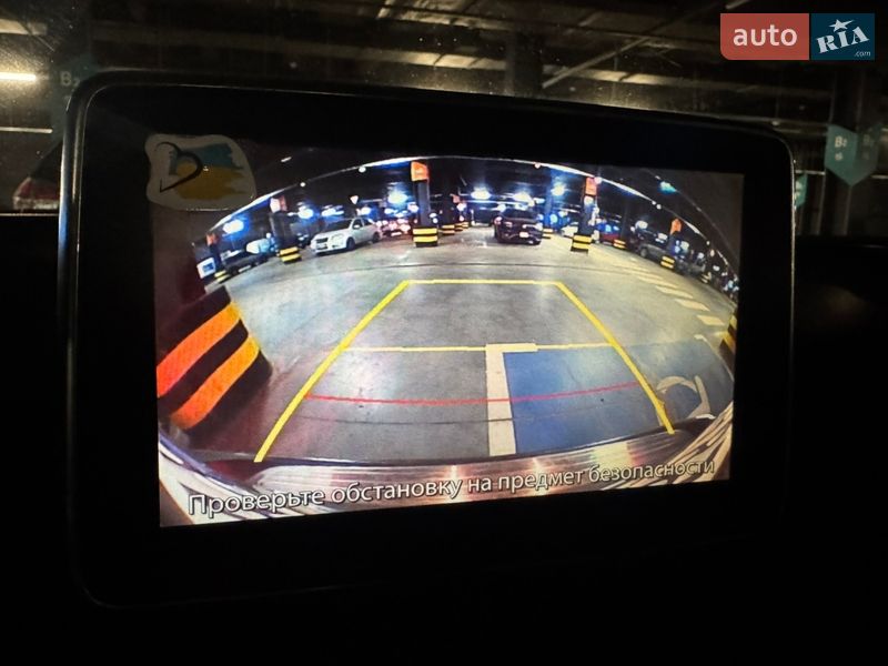 Седан Mazda 3 2016 в Києві