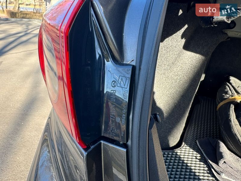 Седан Mazda 3 2016 в Києві