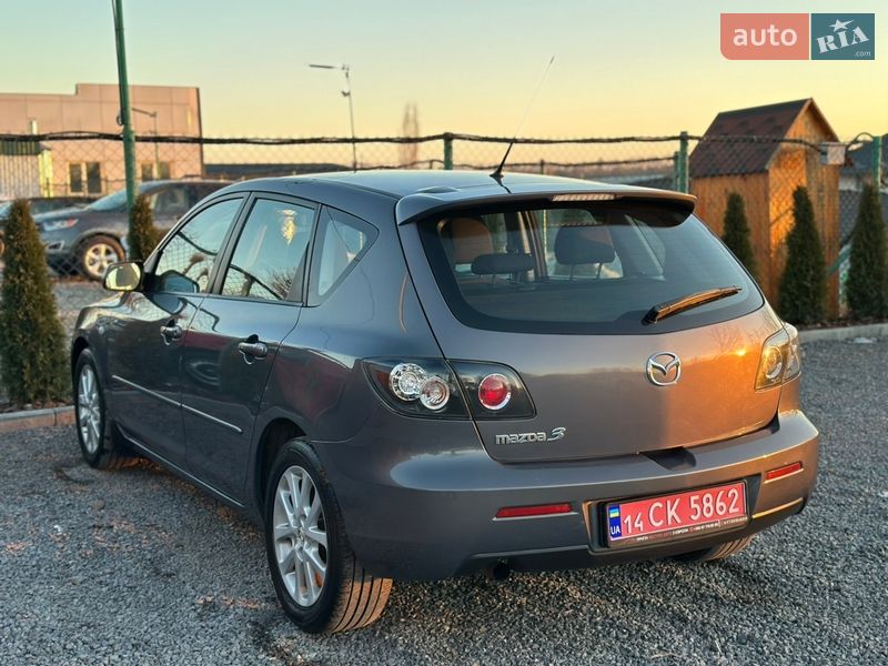 Хэтчбек Mazda 3 2008 в Виннице