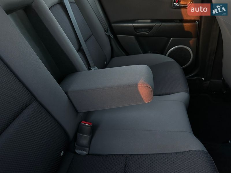 Хэтчбек Mazda 3 2008 в Виннице