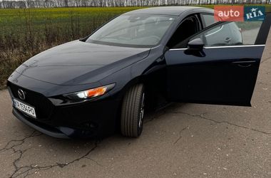 Хэтчбек Mazda 3 2021 в Киеве