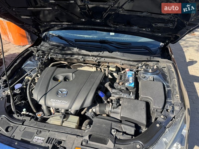 Хетчбек Mazda 3 2014 в Києві