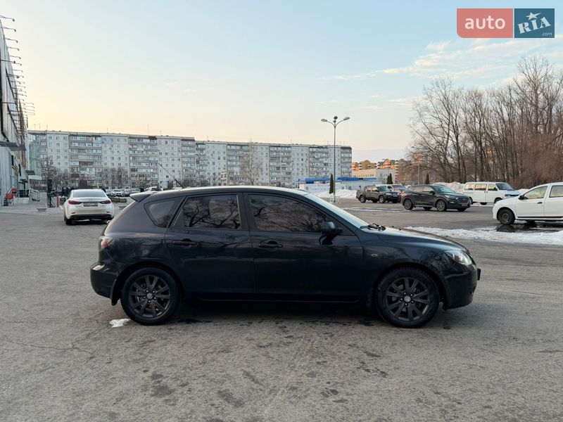 Хетчбек Mazda 3 2007 в Сумах