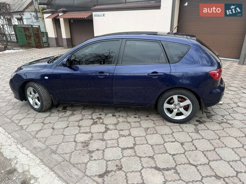 Хэтчбек Mazda 3 2004 в Днепре