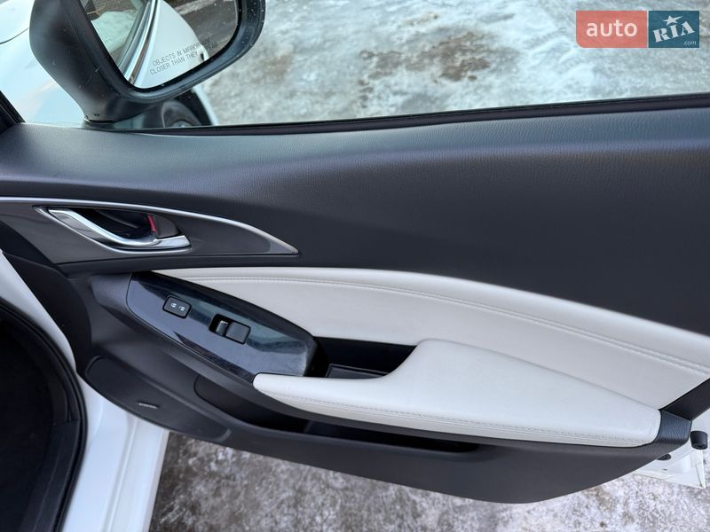 Седан Mazda 3 2017 в Києві