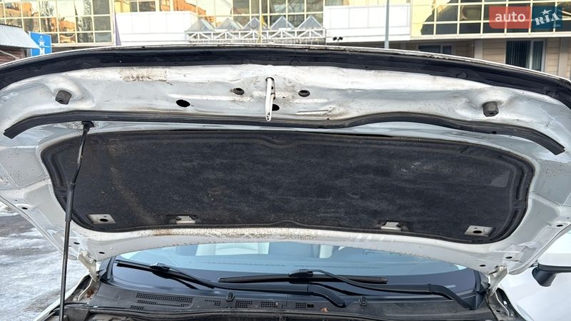 Седан Mazda 3 2017 в Києві