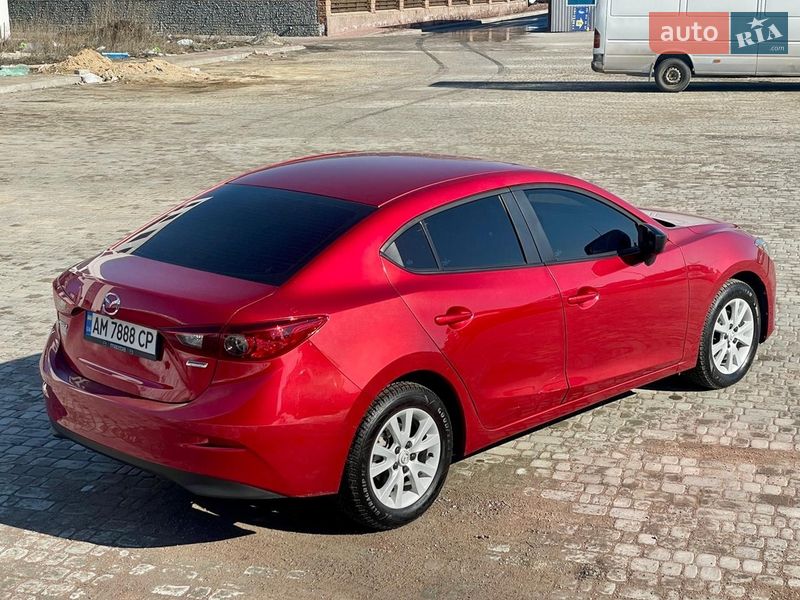 Седан Mazda 3 2015 в Житомирі
