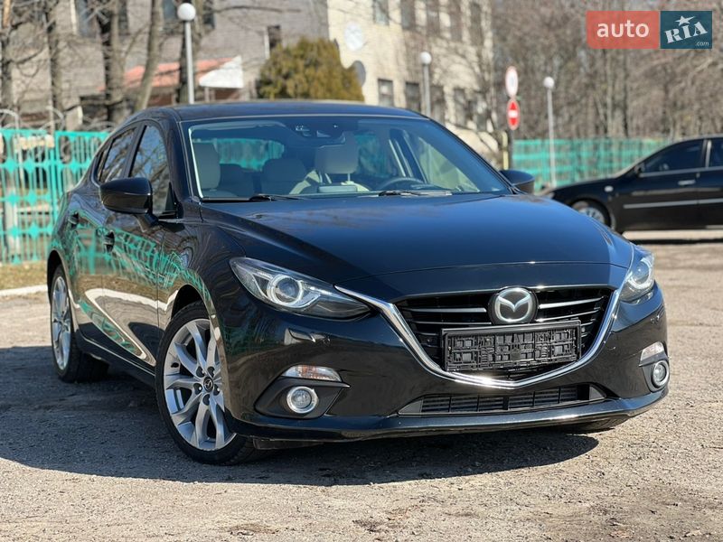 Mazda 3 2015