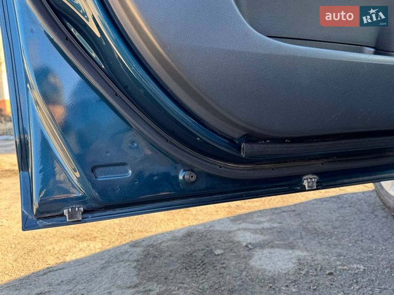 Хэтчбек Mazda 3 2007 в Ракитном