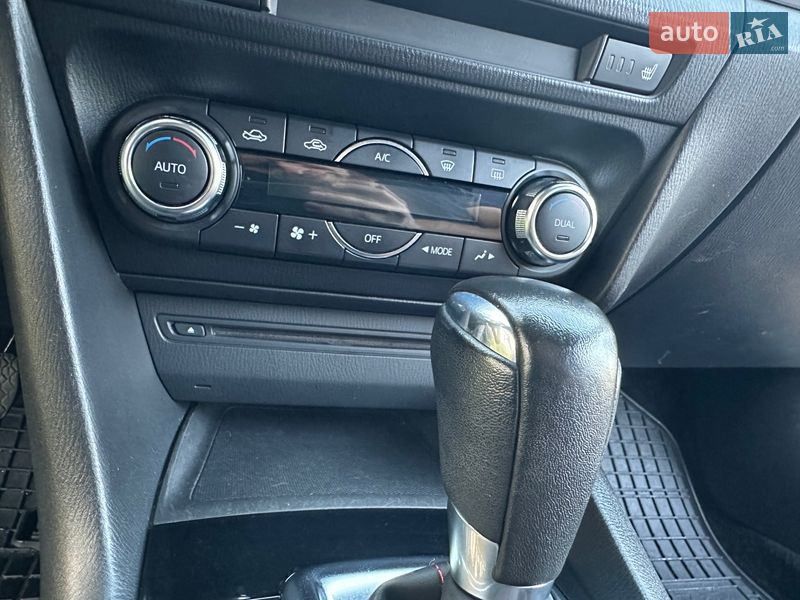 Хетчбек Mazda 3 2016 в Києві