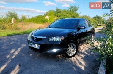 Седан Mazda 3 2006 в Першотравенську
