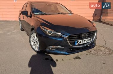Седан Mazda 3 2017 в Киеве