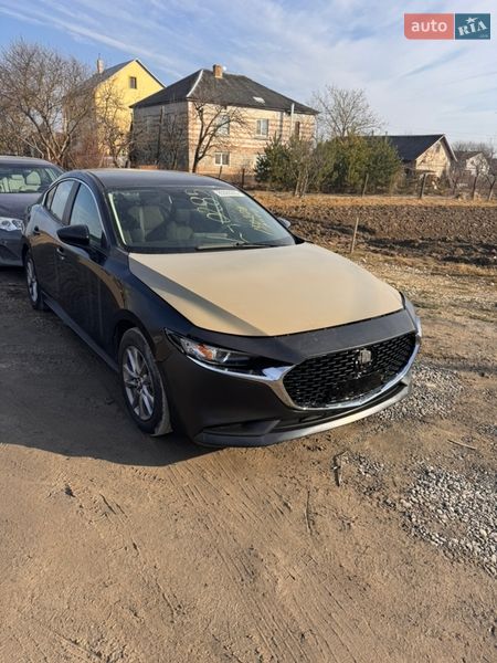 Седан Mazda 3 2019 в Львові