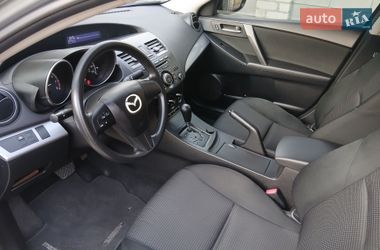 Седан Mazda 3 2011 в Херсоне