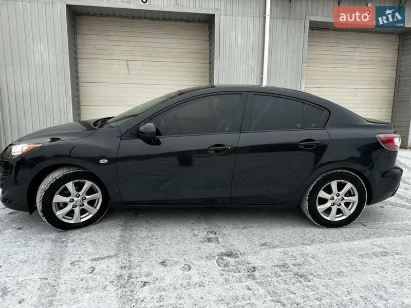 Седан Mazda 3 2011 в Кропивницькому