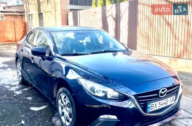 Седан Mazda 3 2016 в Хмельницком