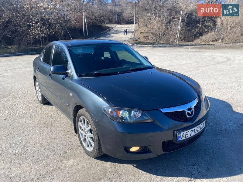 Седан Mazda 3 2008 в Дніпрі