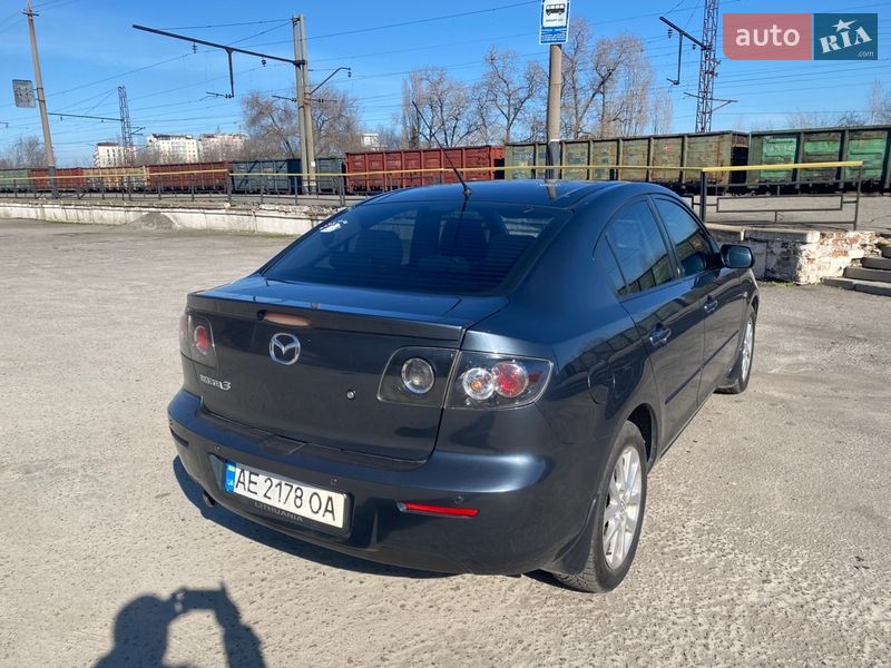 Седан Mazda 3 2008 в Дніпрі